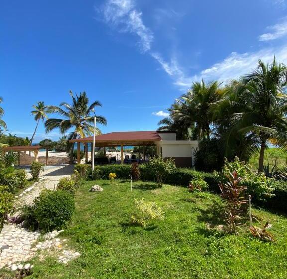 تختخواب و صبحانه Al Mare