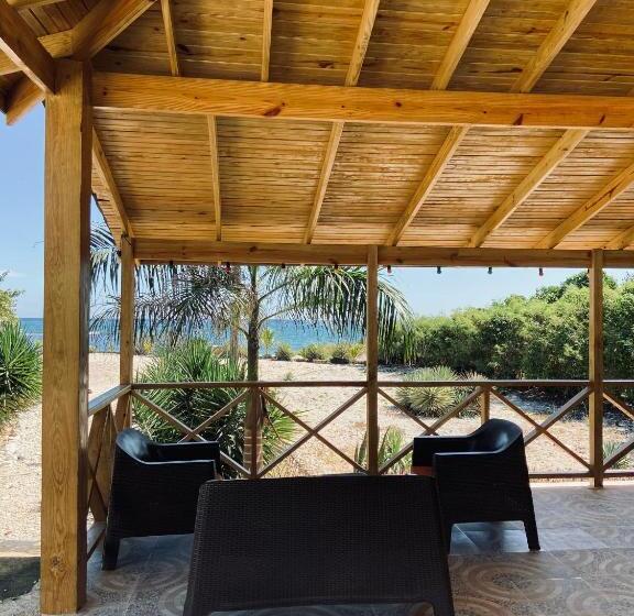 تختخواب و صبحانه Al Mare