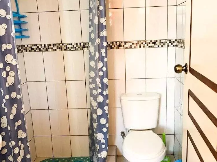 Big Vacation Hostel