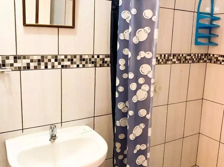 Big Vacation Hostel