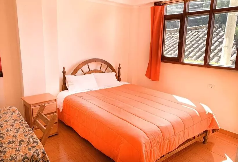 Big Vacation Hostel