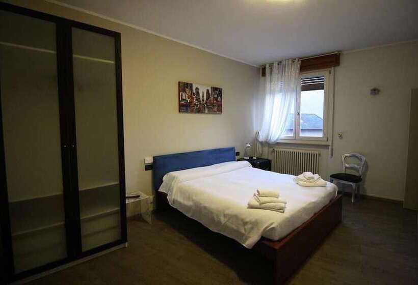 Отель Albergo Ristorante La Bussola