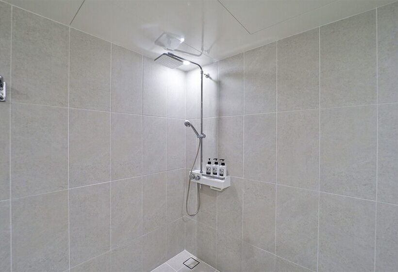 Calm Rest Hotel Busan Sasang