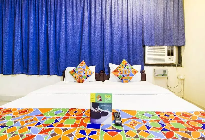Hotel Fabexpress Shiva