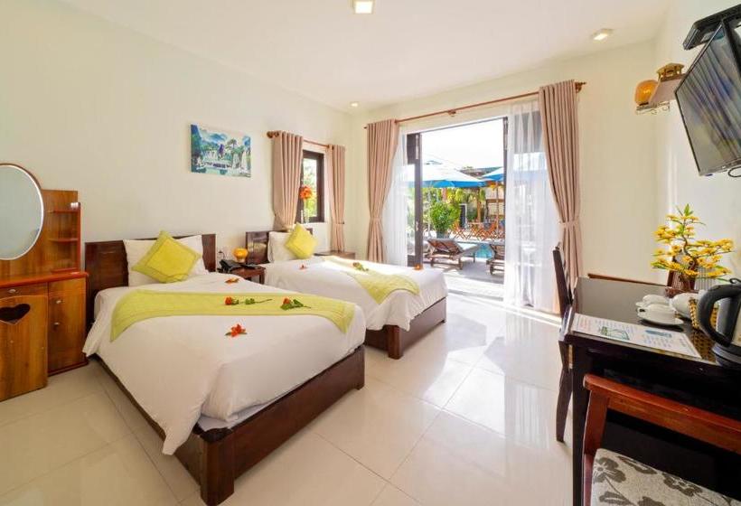 هتل Hoi An Estuary Villa