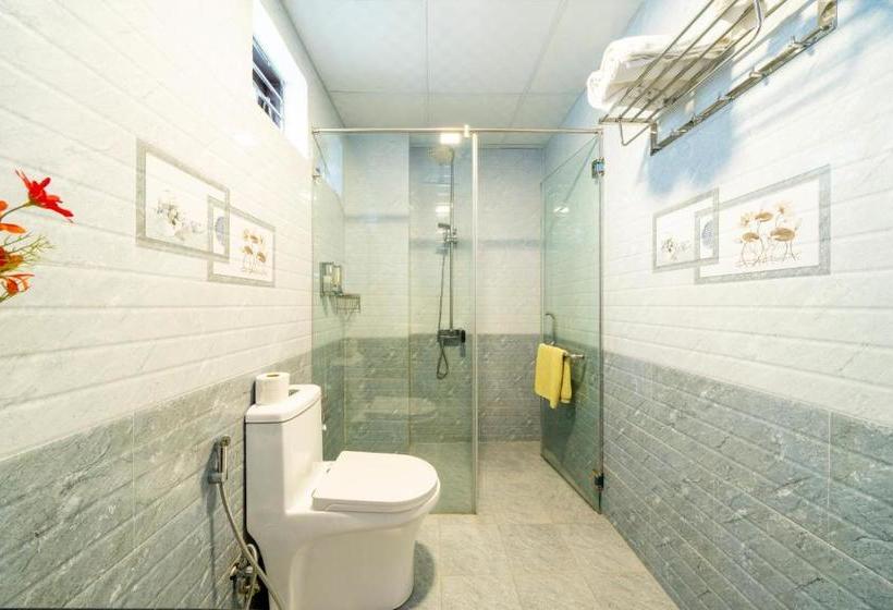 هتل Hoi An Estuary Villa