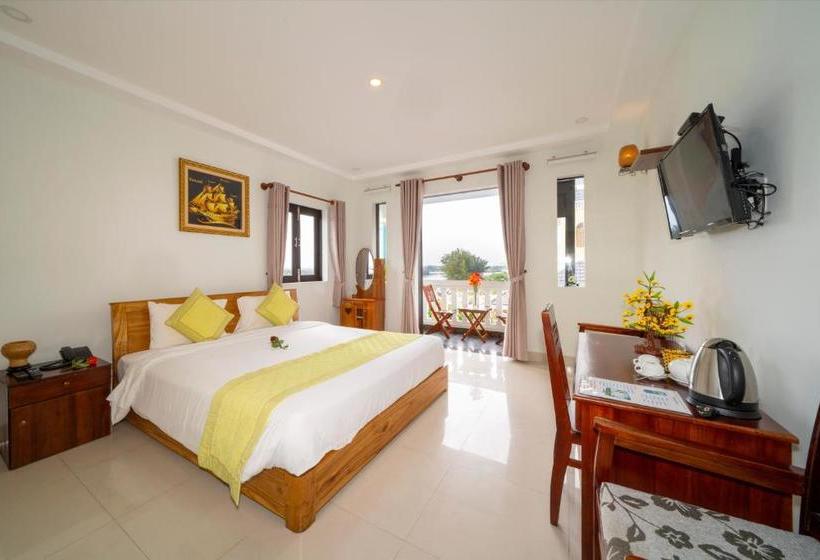 هتل Hoi An Estuary Villa