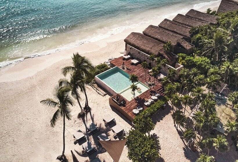 هتل Our Habitas Tulum