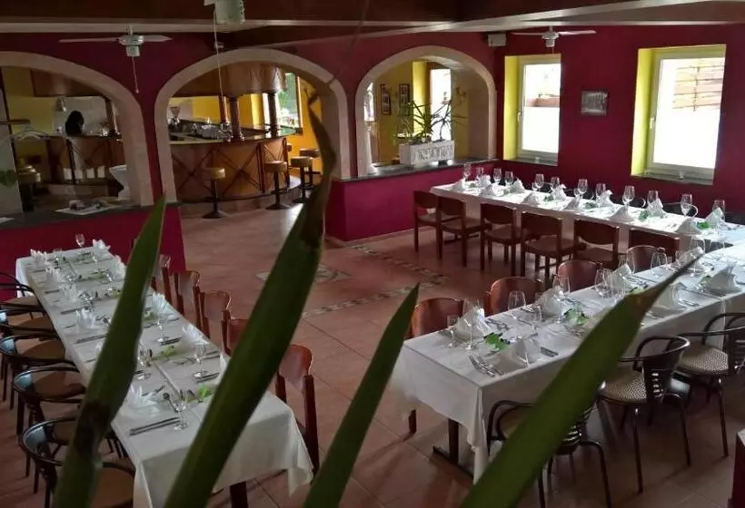 Hotelli Römerbad