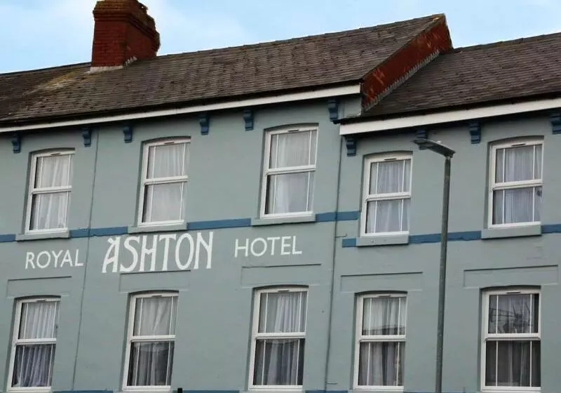 هتل Royal Ashton Townhouse   Taunton