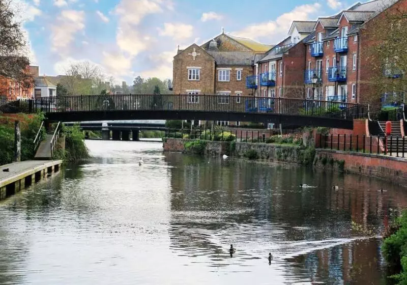 هتل Royal Ashton Townhouse   Taunton
