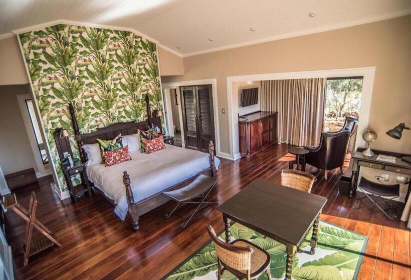 酒店 The Royal Fischer