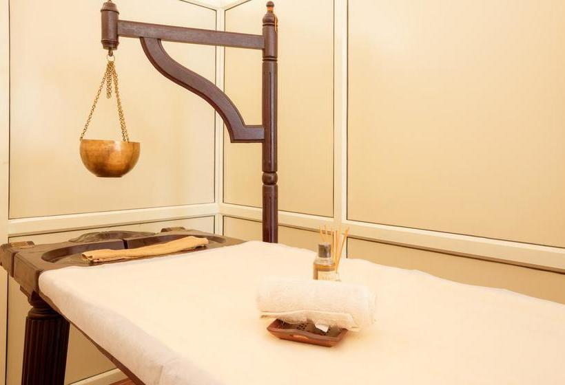 Hotel Treebo The Lily