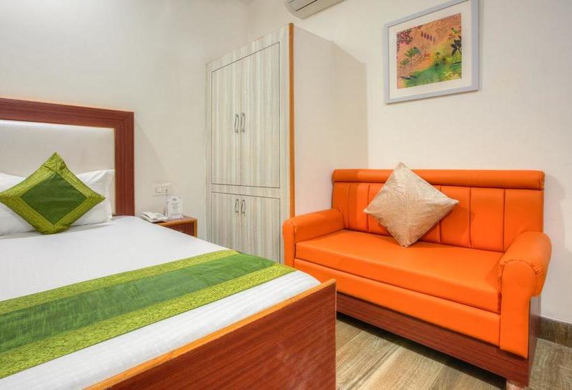 Hotel Treebo The Lily