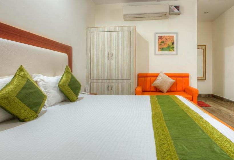 Hotel Treebo The Lily