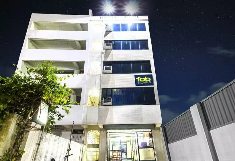 Hotel Fabexpress Shiva