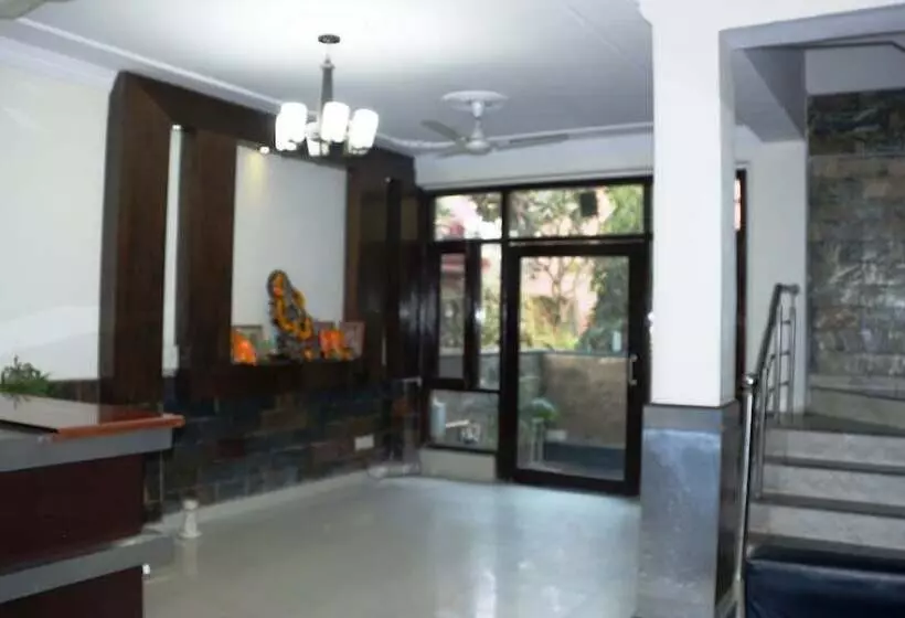 Maxfort Budget Hotel Gurgaon