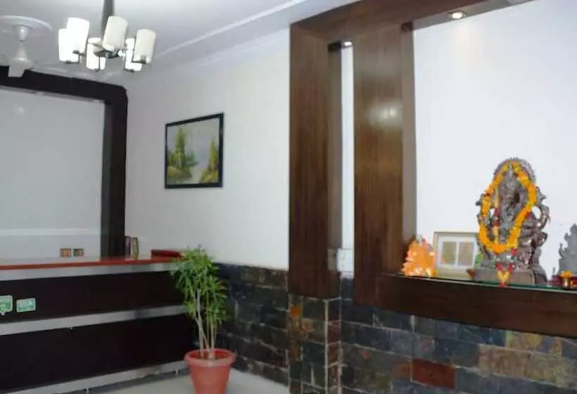 Maxfort Budget Hotel Gurgaon
