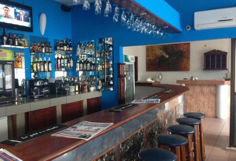 استراحتگاه Acropole