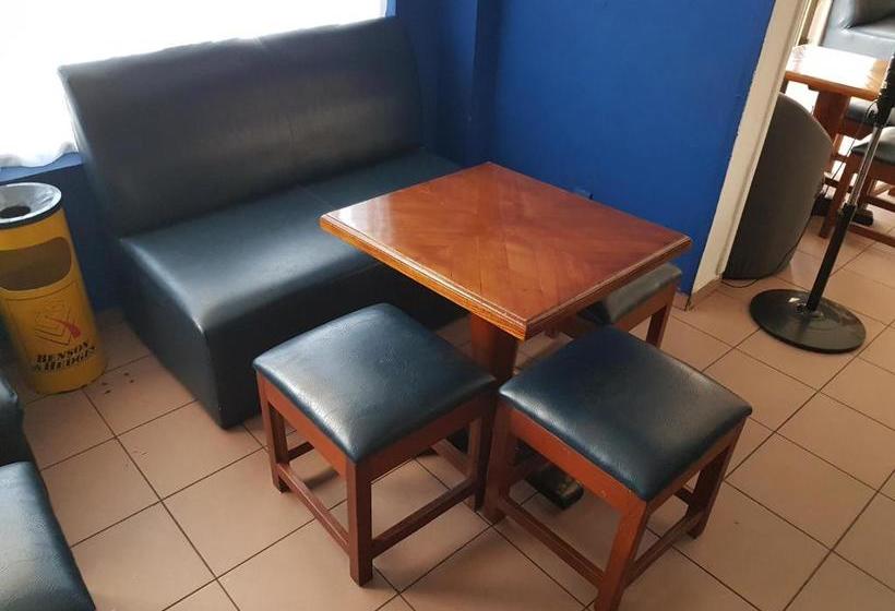 استراحتگاه Acropole