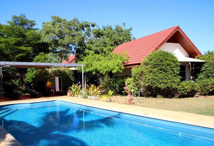 The Hillside Pranburi Resort