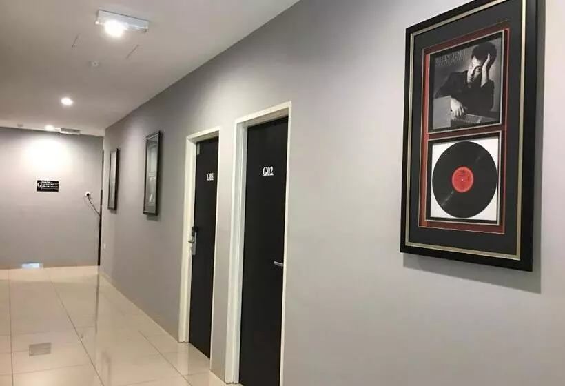 Brezza Hotel Sitiawan