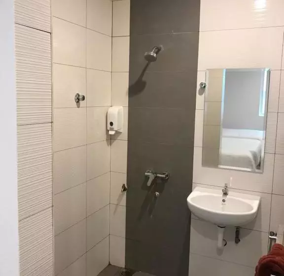Brezza Hotel Sitiawan