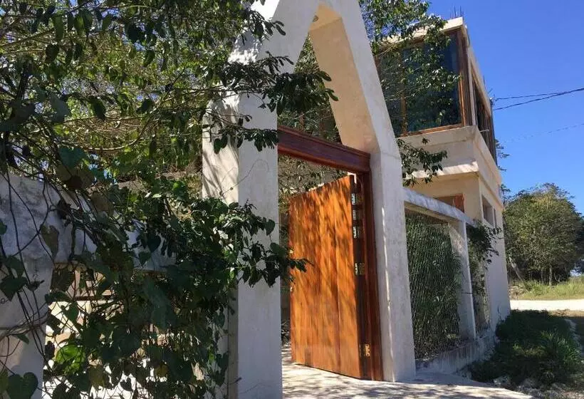 ホテル Casa Maya Calakmul