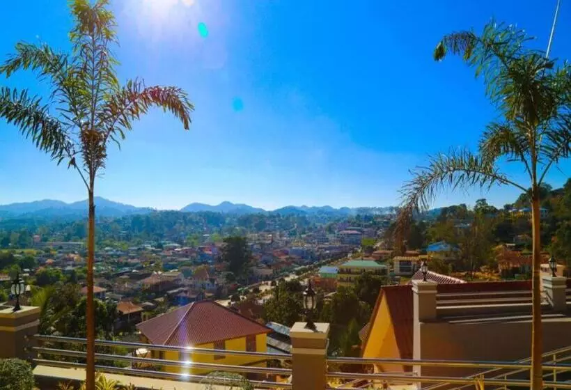 Famous Hotel Kalaw