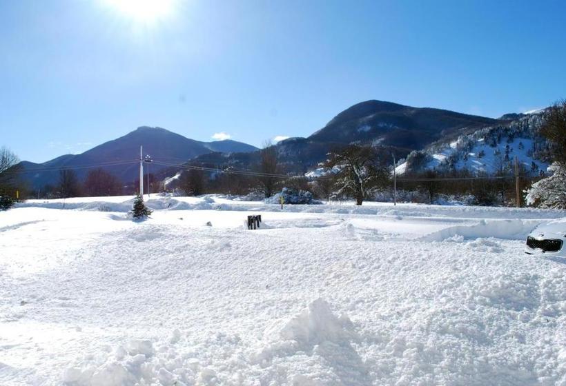 فندق Il Bucaneve