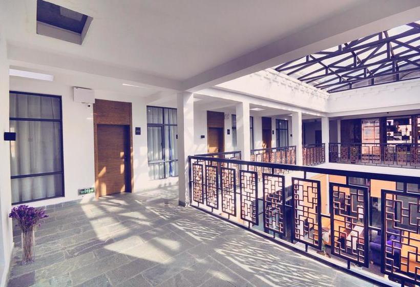 בית מלון כפרי Moonlight