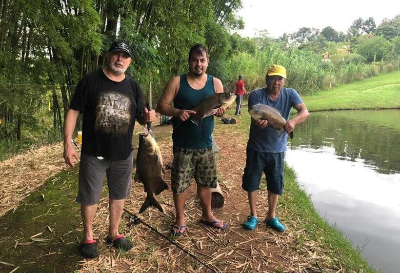 ホテル Paraíso Dos Alpes