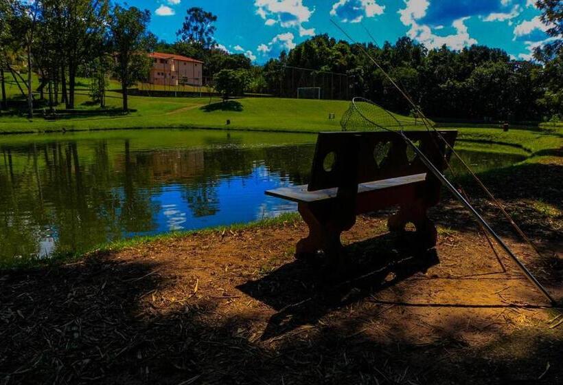 ホテル Paraíso Dos Alpes