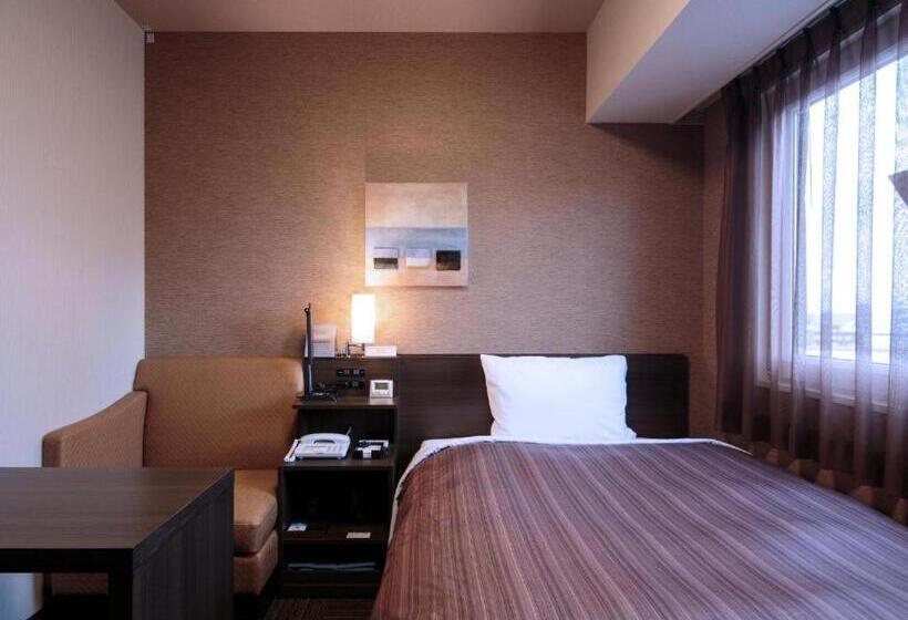 Hotel Route Inn Takaoka Ekimae