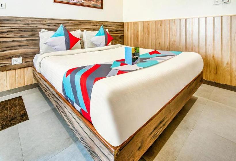 Отель Terminus Square