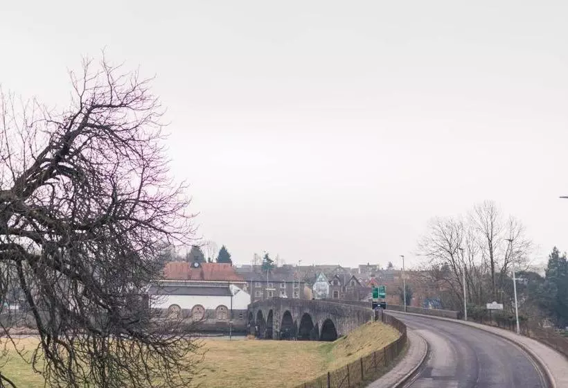 ホテル The Llanelwedd Arms