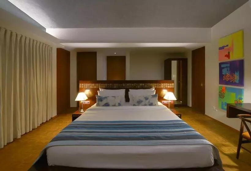 Java Rain Resort