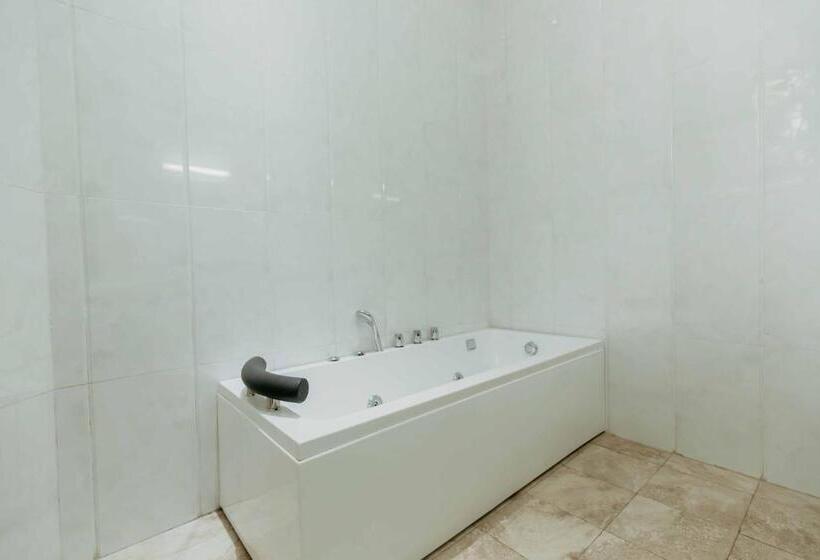 Panama Garden Resort