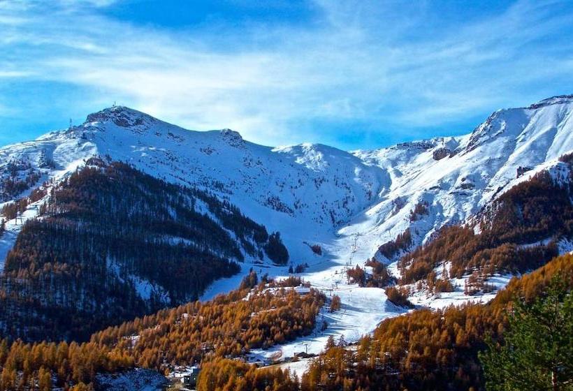 리조트 Le Rabuons