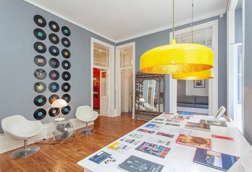 5 Sins Chiado Hostel