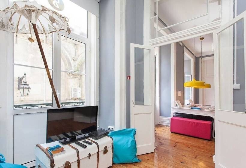 5 Sins Chiado Hostel