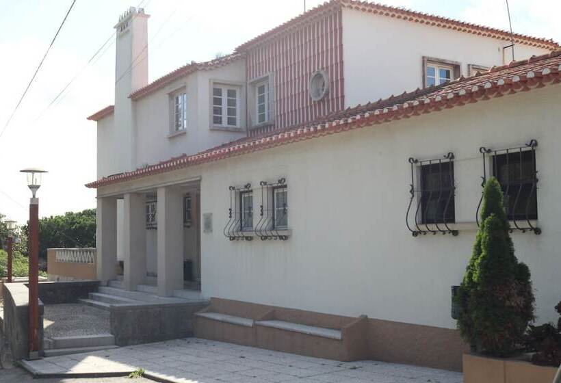 הוסטל Hi Alfeizerão – Pousada De Juventude