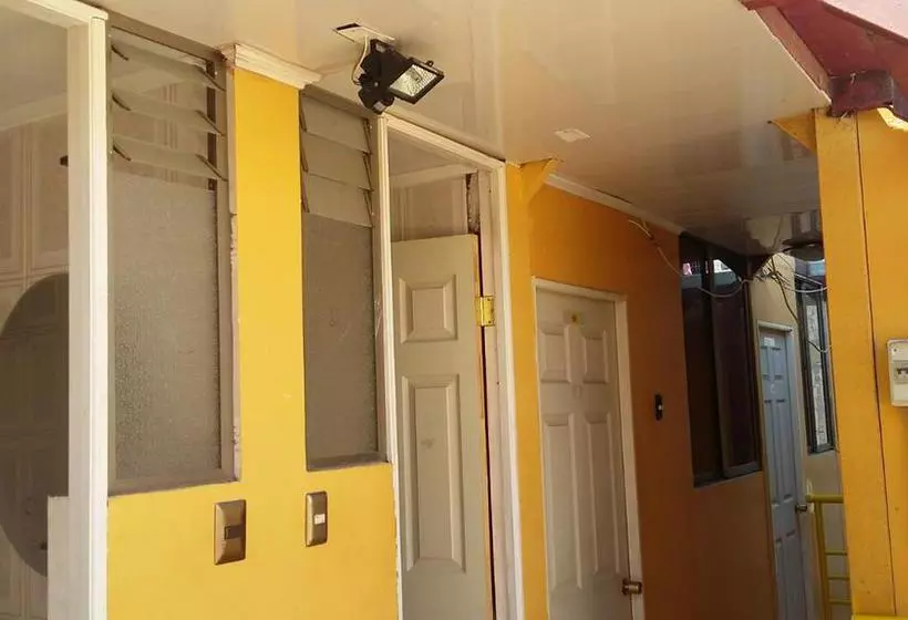 هاستل Hostal Los Angeles  Iquique