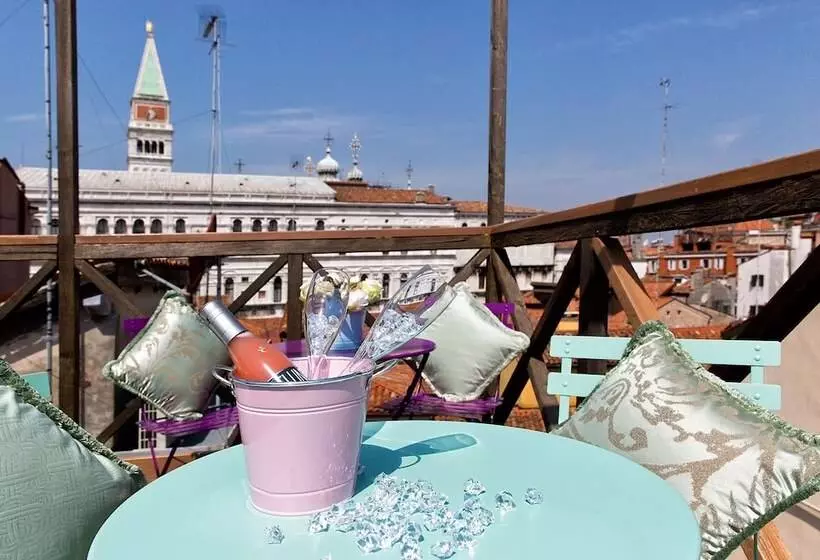 Aquamare, Boutique B&b