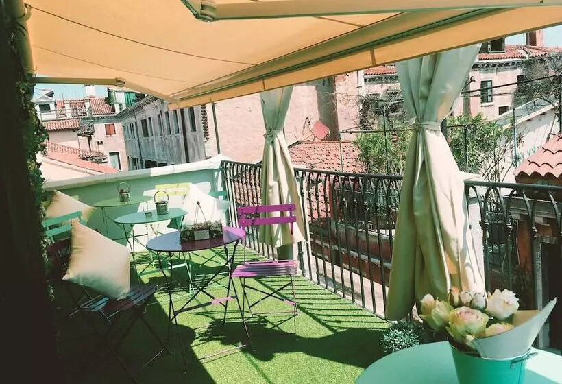 Aquamare, Boutique B&b