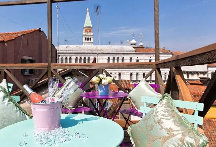 Aquamare, Boutique B&b