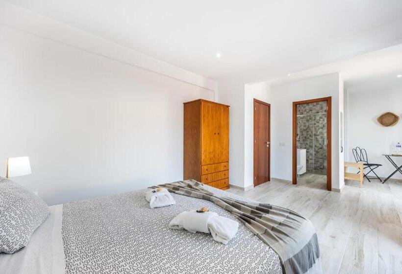 تختخواب و صبحانه 3 Marias Garden House