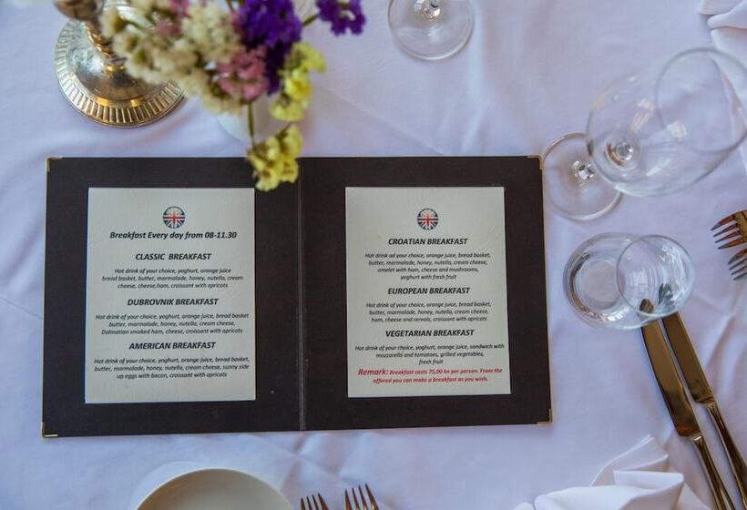 تختخواب و صبحانه Bova Luxury Rooms