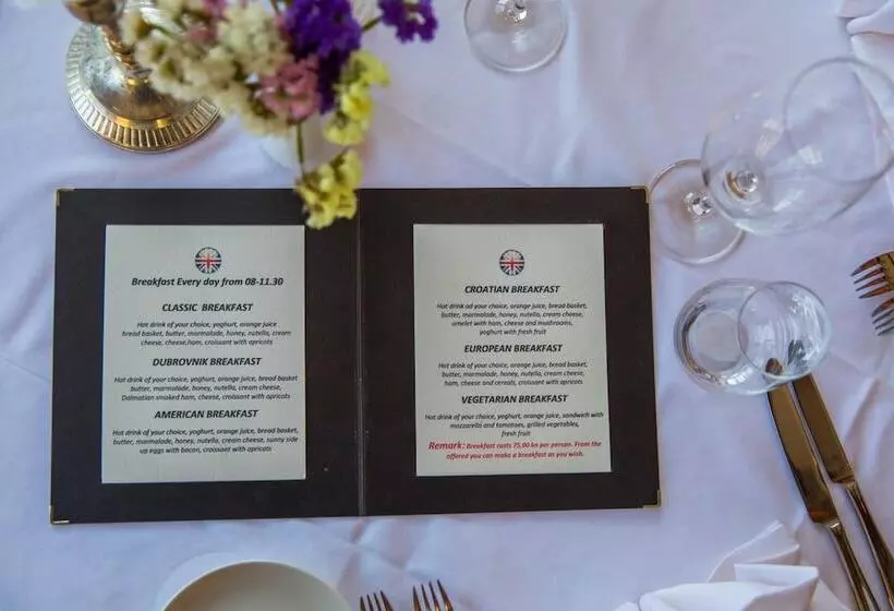 تختخواب و صبحانه Bova Luxury Rooms