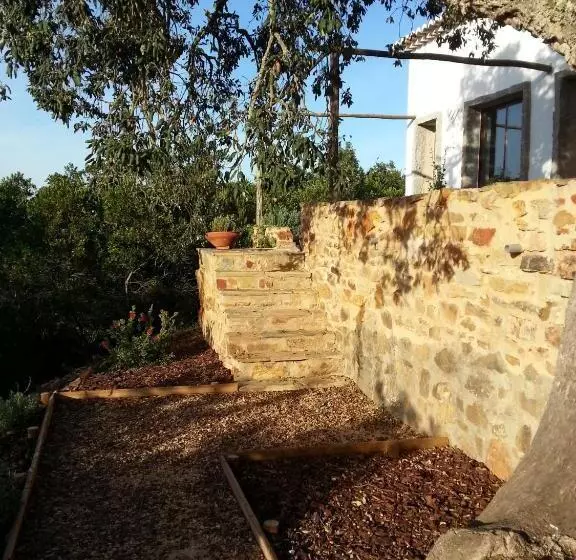 Aamiaismajoitus (B&B) Herdade Quinta Natura Turismo Rural